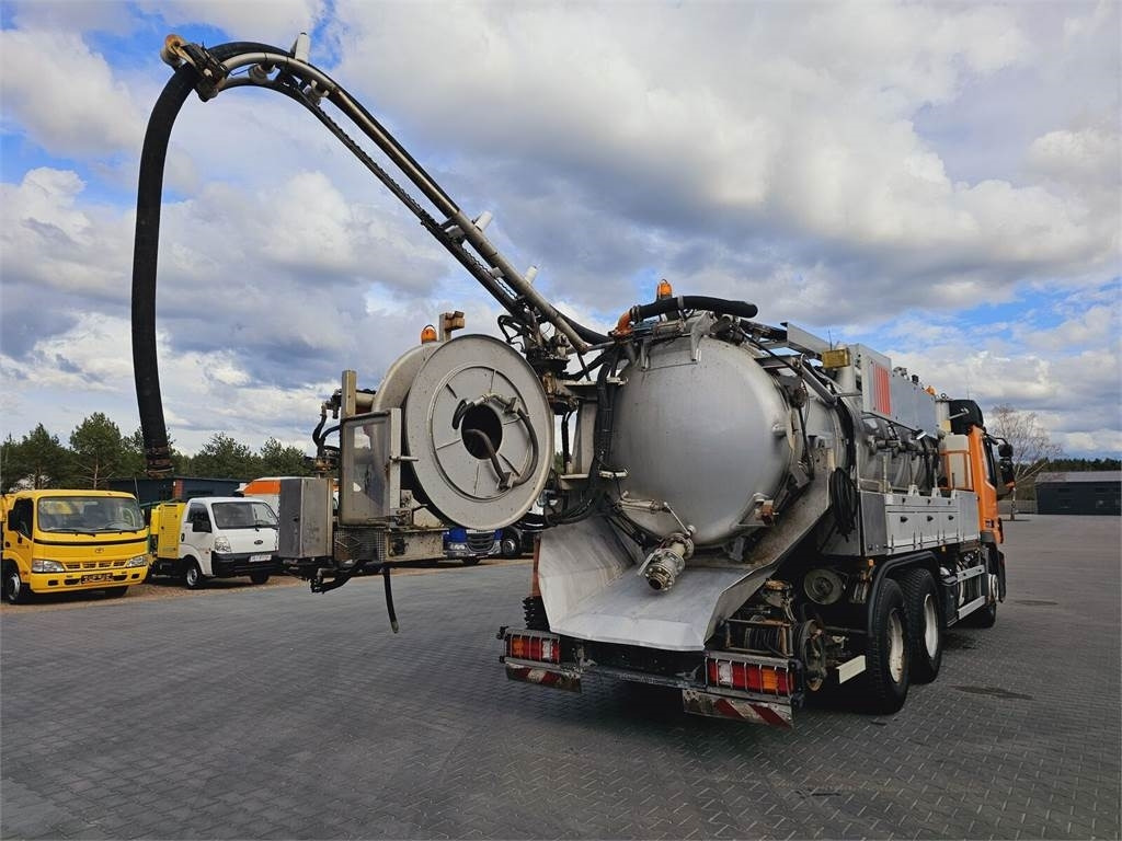 Mercedes-Benz WUKO KROLL COMBI FOR SEWER CLEANING - 真空车:图1 Mercedes-Benz WUKO KROLL COMBI FOR SEWER CLEANING - 真空车:图1