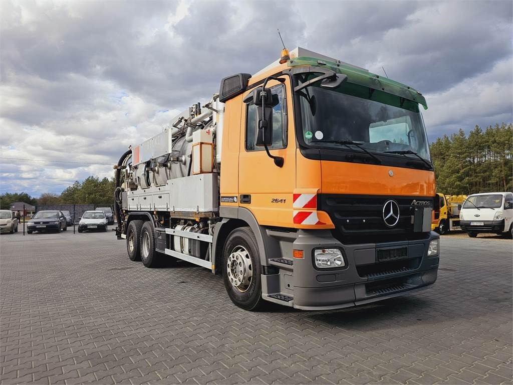 Mercedes-Benz WUKO KROLL COMBI FOR SEWER CLEANING - 真空车:图3 Mercedes-Benz WUKO KROLL COMBI FOR SEWER CLEANING - 真空车:图3