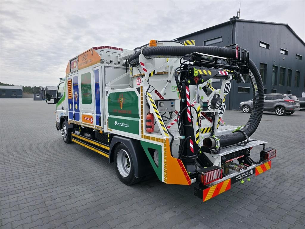 Mitsubishi CANTER RSP odkurzacz koparka ssąca Saugbagger CITY - 真空车:图5 Mitsubishi CANTER RSP odkurzacz koparka ssąca Saugbagger CITY - 真空车:图5