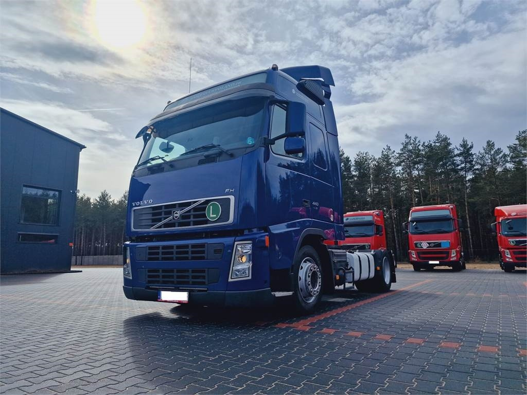 Volvo FH 13 440 - 牵引车:图1 Volvo FH 13 440 - 牵引车:图1