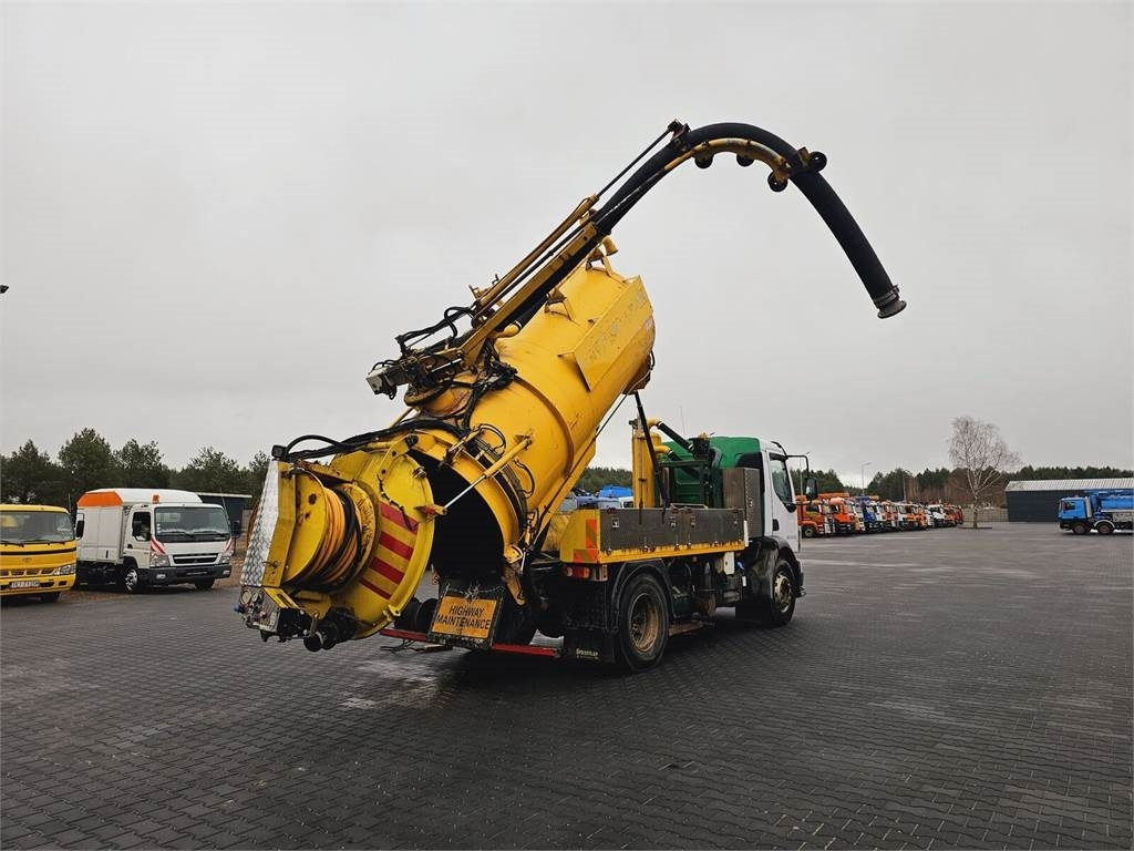 Volvo FULLER TANKERS 2008 WUKO for collecting liquid was - 真空车:图1 Volvo FULLER TANKERS 2008 WUKO for collecting liquid was - 真空车:图1