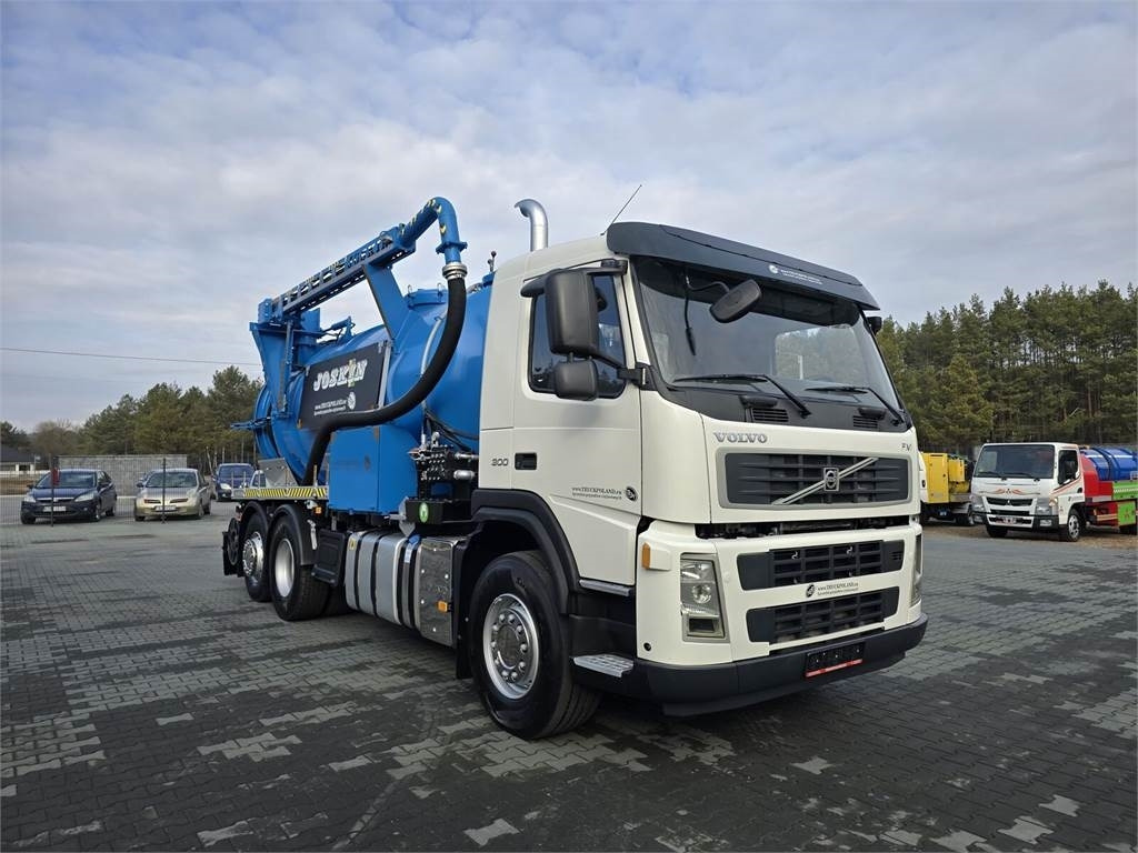 Volvo JOSKIN WUKO FOR CLEANING COMBI - 真空车:图2 Volvo JOSKIN WUKO FOR CLEANING COMBI - 真空车:图2