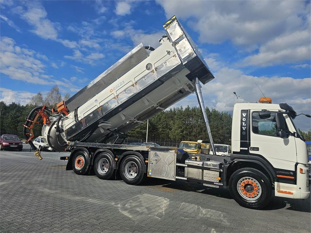 真空车 Volvo WUKO ADR ROLBA FOR CLEANING CHANNELS COMBI：图30
