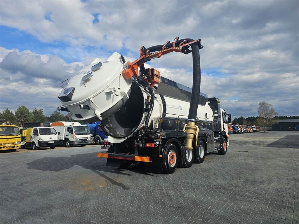 真空车 Volvo WUKO ADR ROLBA FOR CLEANING CHANNELS COMBI：图27