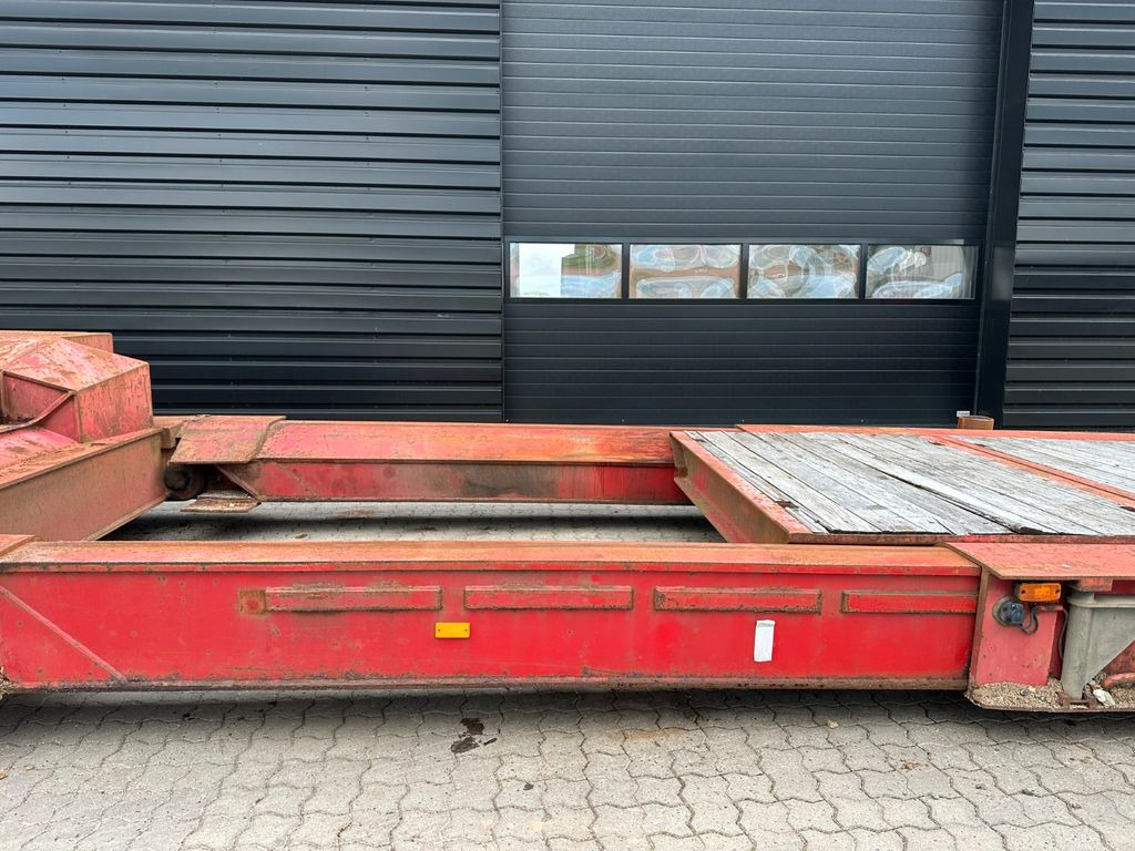 Broshuis Tiefbett / ausziehbar / 2 x verlängerungsträger Broshuis Tiefbett / ausziehbar / 2 x verlängerungsträger - 低装载半拖车:图5 Broshuis Tiefbett / ausziehbar / 2 x verlängerungsträger Broshuis Tiefbett / ausziehbar / 2 x verlängerungsträger - 低装载半拖车:图5