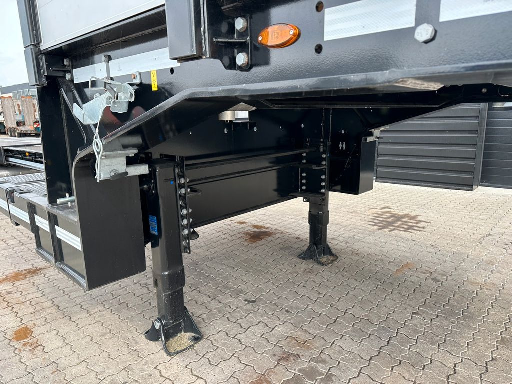 Faymonville 3 achs Multimax Tieflader / Kurze model Faymonville 3 achs Multimax Tieflader / Kurze model - 低装载半拖车:图5 Faymonville 3 achs Multimax Tieflader / Kurze model Faymonville 3 achs Multimax Tieflader / Kurze model - 低装载半拖车:图5