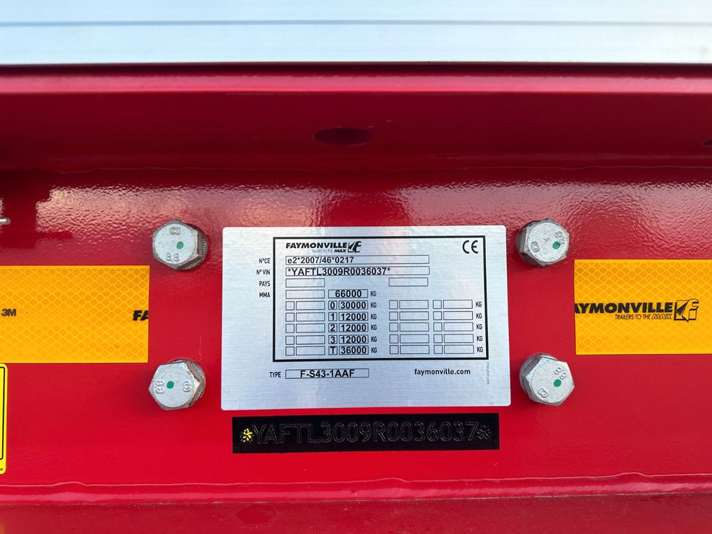 Faymonville 3 achs tieflader / 2 x ausziehbar / 16.300 mm Faymonville 3 achs tieflader / 2 x ausziehbar / 16.300 mm - 低装载半拖车:图5 Faymonville 3 achs tieflader / 2 x ausziehbar / 16.300 mm Faymonville 3 achs tieflader / 2 x ausziehbar / 16.300 mm - 低装载半拖车:图5
