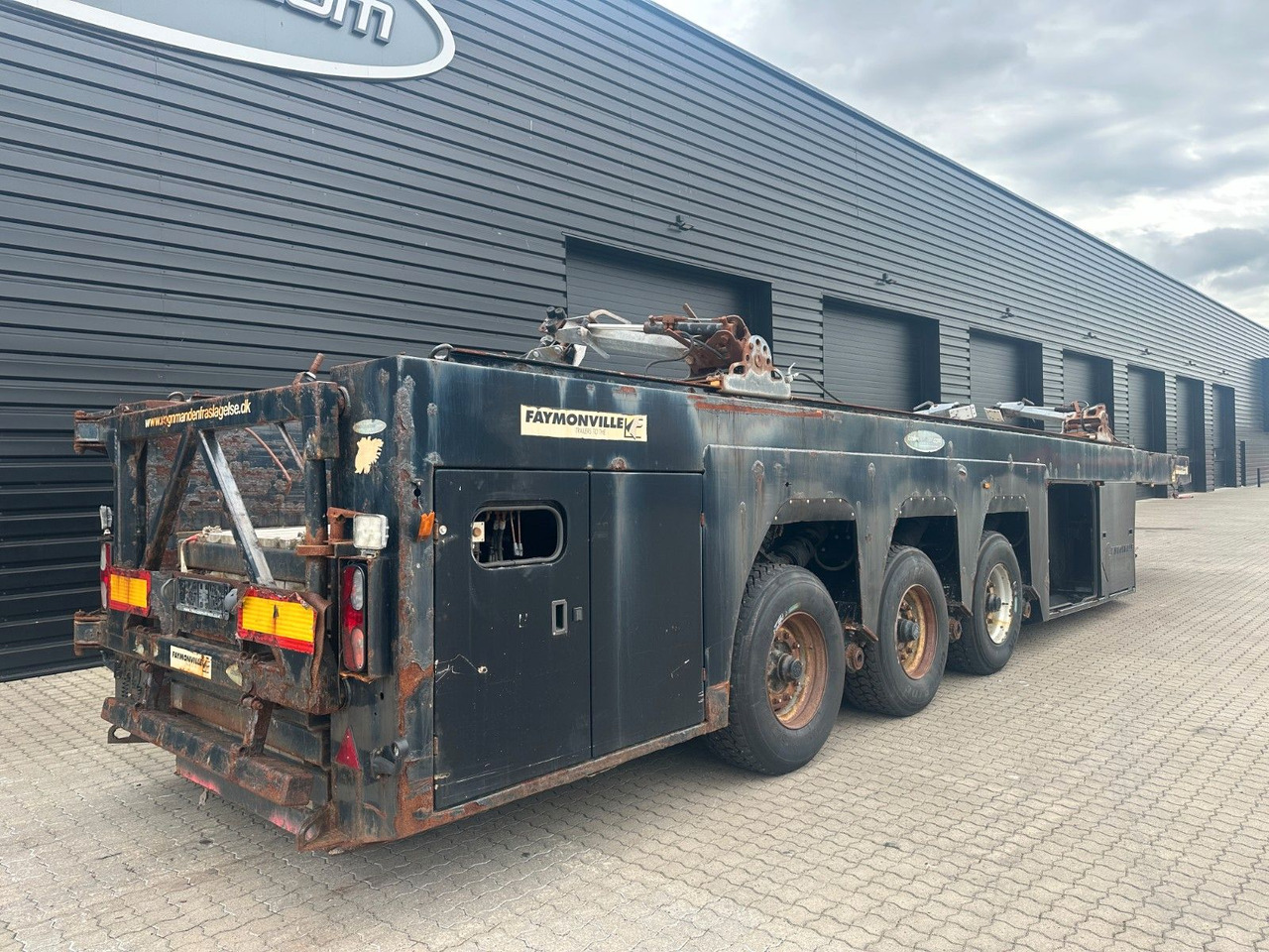 Faymonville Prefamax 3 achs innenlader - 低装载半拖车:图2 Faymonville Prefamax 3 achs innenlader - 低装载半拖车:图2