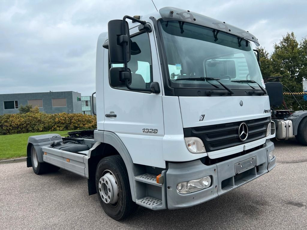 Mercedes-Benz Atego 1328 LS 4x2 + Diagnose Auflieger Mercedes-Benz Atego 1328 LS 4x2 + Diagnose Auflieger - 牵引车:图4 Mercedes-Benz Atego 1328 LS 4x2 + Diagnose Auflieger Mercedes-Benz Atego 1328 LS 4x2 + Diagnose Auflieger - 牵引车:图4