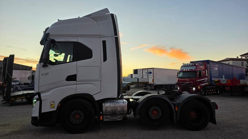 Iveco S-WAY 570 - 牵引车:图4 Iveco S-WAY 570 - 牵引车:图4