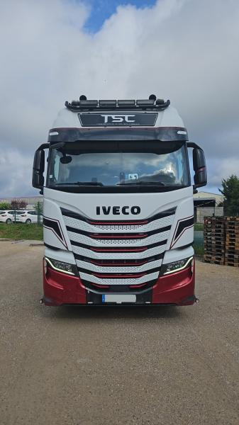 Iveco S-WAY AS 440 S - 牵引车:图2 Iveco S-WAY AS 440 S - 牵引车:图2