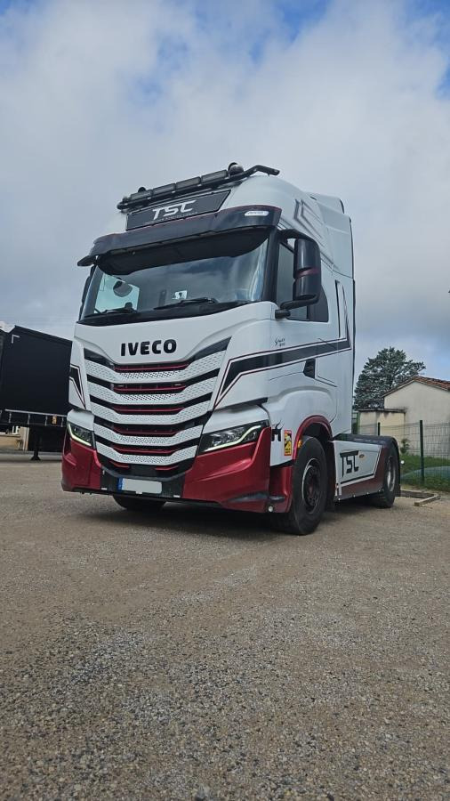 Iveco S-WAY AS 440 S - 牵引车:图1 Iveco S-WAY AS 440 S - 牵引车:图1