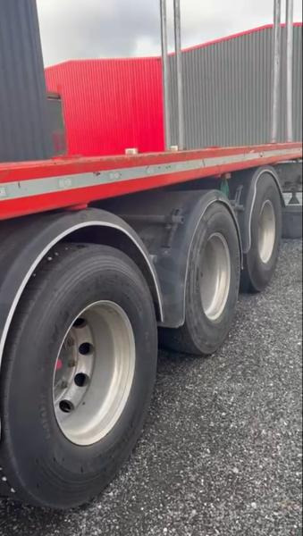 Pacton - 木材运输半挂车:图5 Pacton - 木材运输半挂车:图5