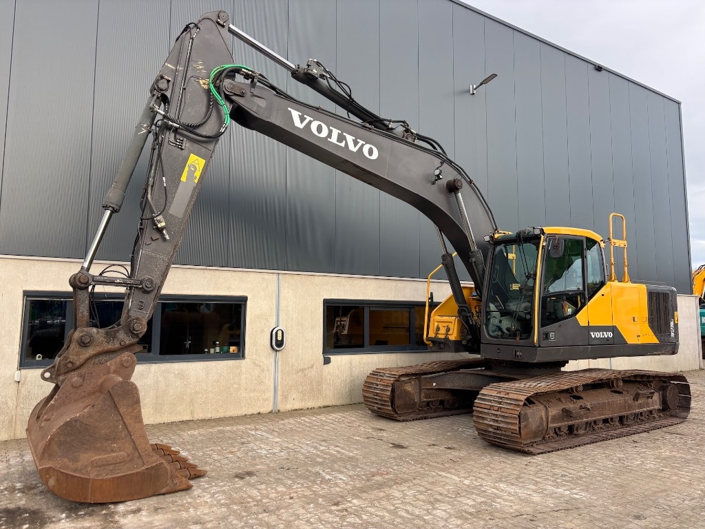 Volvo EC 220 E - EC220EL - EC 220 - 履带式挖掘机:图1 Volvo EC 220 E - EC220EL - EC 220 - 履带式挖掘机:图1
