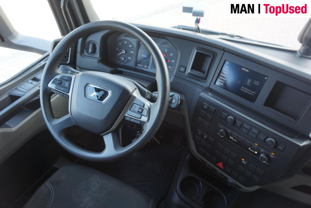 MAN TGL 12.250 4x2 BL CH - 栏板式/ 平板卡车:图2 MAN TGL 12.250 4x2 BL CH - 栏板式/ 平板卡车:图2