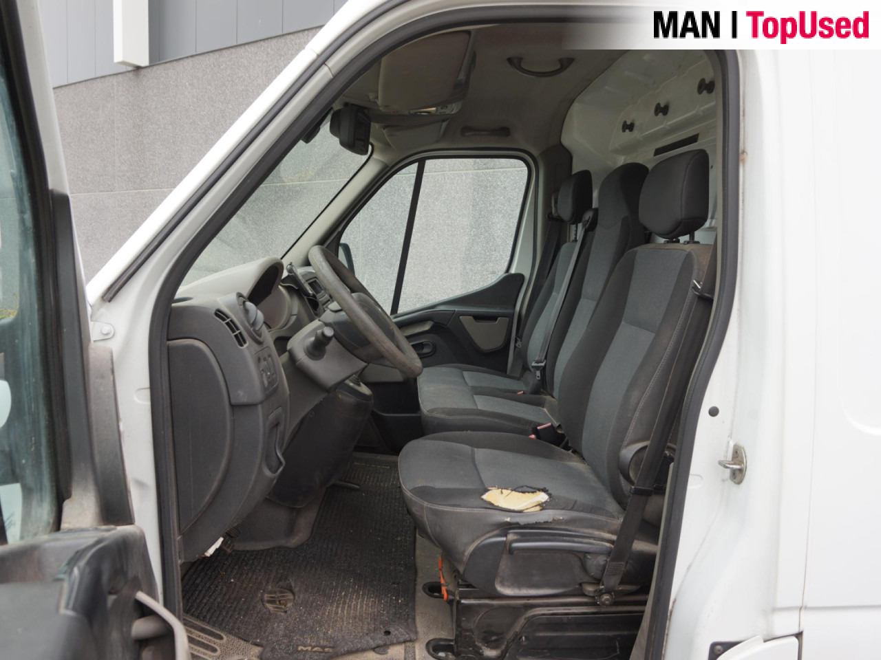 RENAULT Master 2.3 dCi 145 L3H3 - 无侧窗厢式货车:图2 RENAULT Master 2.3 dCi 145 L3H3 - 无侧窗厢式货车:图2