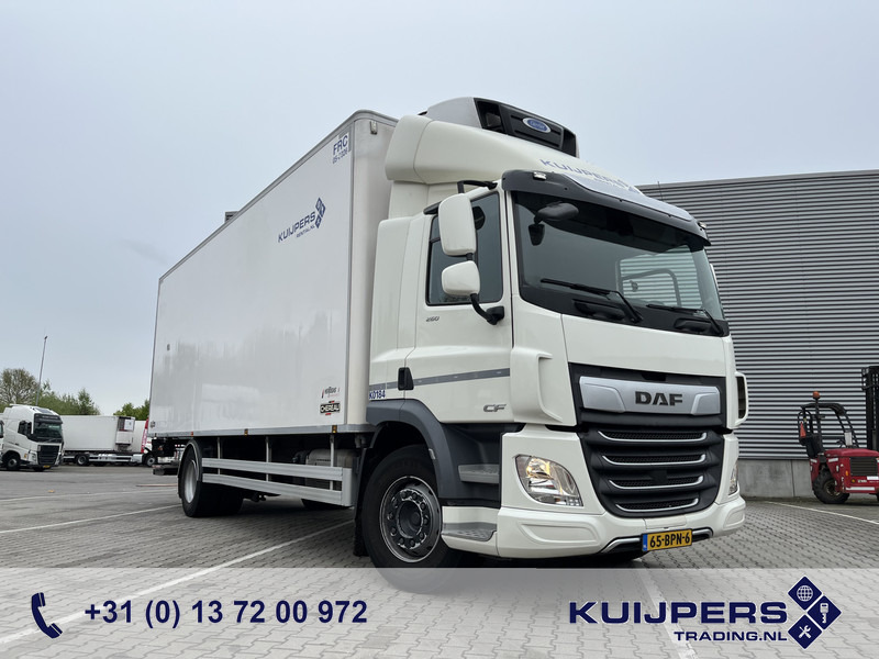 DAF CF 260 FA / Carrier Koeler - 30 gr / Chereau Frigobox / Laadklep 2000 kg - 冷藏车:图1 DAF CF 260 FA / Carrier Koeler - 30 gr / Chereau Frigobox / Laadklep 2000 kg - 冷藏车:图1