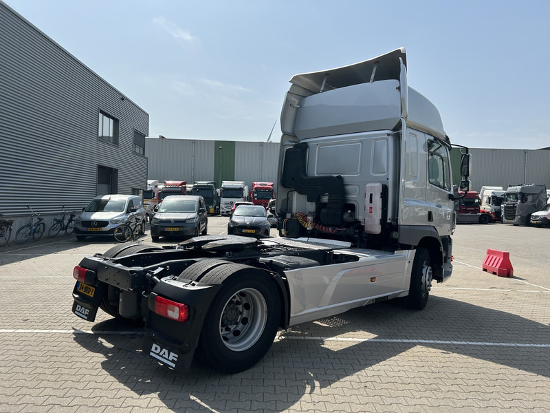 DAF CF 410 FT Space Cab / 281 dkm / Smart Tacho V2 / APK 01-26 - 牵引车:图2 DAF CF 410 FT Space Cab / 281 dkm / Smart Tacho V2 / APK 01-26 - 牵引车:图2