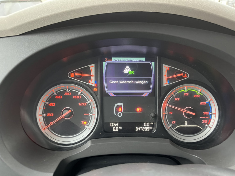 DAF LF 180 FA Euro 6 / 12 Ton / 347 dkm / Box / LBW - 厢式卡车:图4 DAF LF 180 FA Euro 6 / 12 Ton / 347 dkm / Box / LBW - 厢式卡车:图4