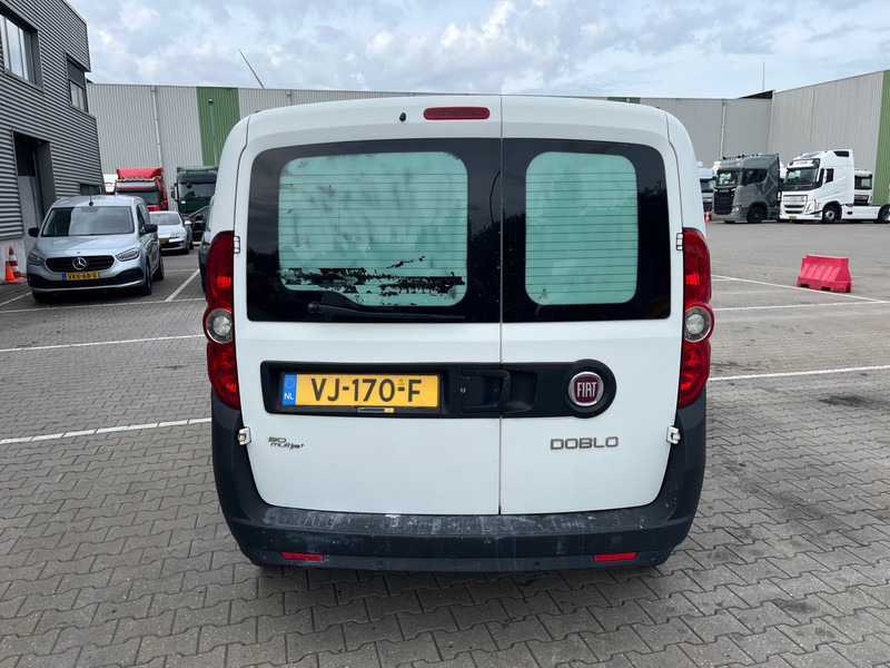 Fiat Dobló Cargo 1.3 MultiJet / NL Van - 紧凑型面包车:图5 Fiat Dobló Cargo 1.3 MultiJet / NL Van - 紧凑型面包车:图5