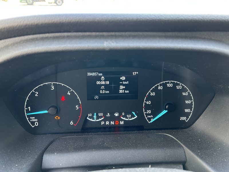 Ford Transit 2.0 TDCI Trend RWD / Box / Loadlift / Full Options - 厢式货车:图5 Ford Transit 2.0 TDCI Trend RWD / Box / Loadlift / Full Options - 厢式货车:图5