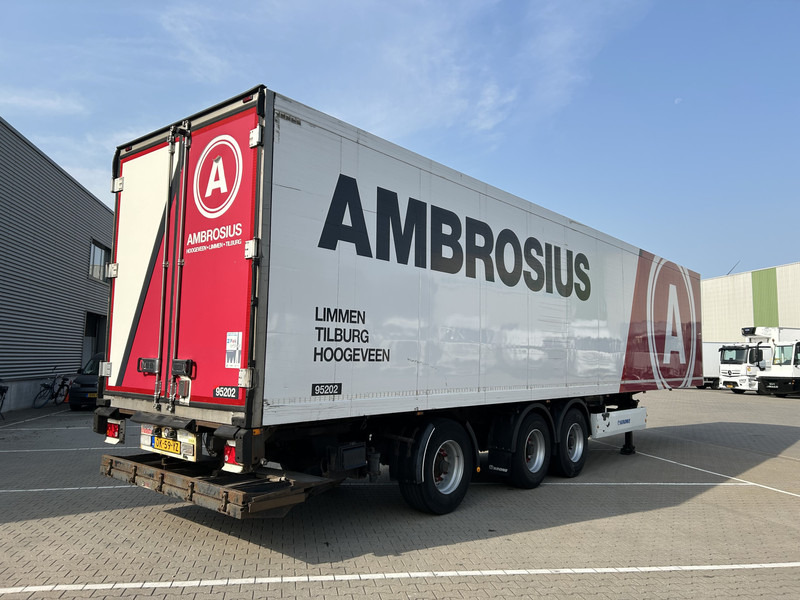 Krone Cool Liner / Carrier Vector 1850 Frigo / Loadlift 3000 kg / APK TUV 02-26 - 冷藏半拖车:图2 Krone Cool Liner / Carrier Vector 1850 Frigo / Loadlift 3000 kg / APK TUV 02-26 - 冷藏半拖车:图2