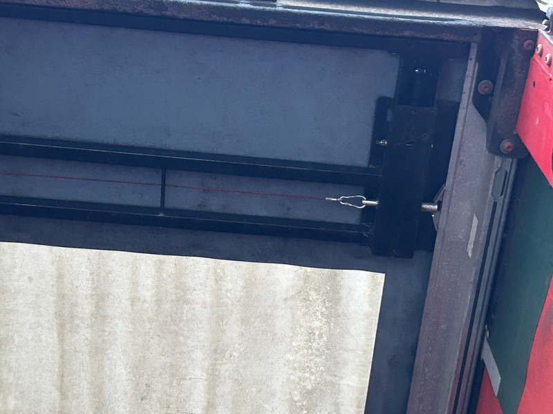 Krone Profi Liner / Curtainside / BPW Drum / NL Trailer - 侧帘半拖车:图4 Krone Profi Liner / Curtainside / BPW Drum / NL Trailer - 侧帘半拖车:图4