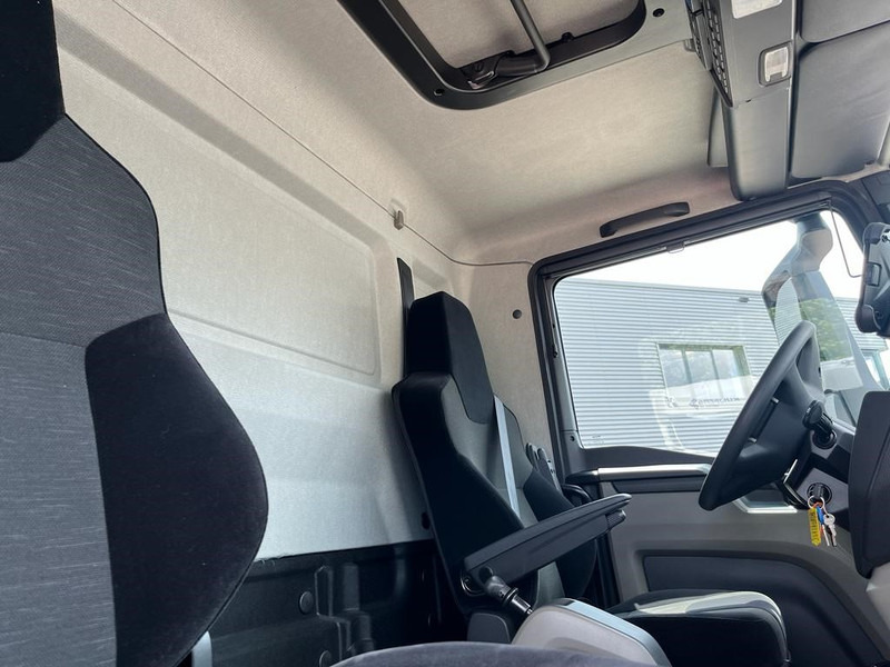 MAN TGM 18.250 / Carrier Koeler -30 gr / Chereau Frigobox / Laadklep / APK 06-26 - 冷藏车:图5 MAN TGM 18.250 / Carrier Koeler -30 gr / Chereau Frigobox / Laadklep / APK 06-26 - 冷藏车:图5