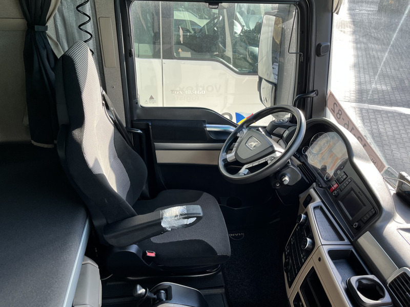 MAN TGX 18.460 XXL / Motor Defect -> Not Running / Retarder / 526 dkm / 2 Tanks - 牵引车:图3 MAN TGX 18.460 XXL / Motor Defect -> Not Running / Retarder / 526 dkm / 2 Tanks - 牵引车:图3