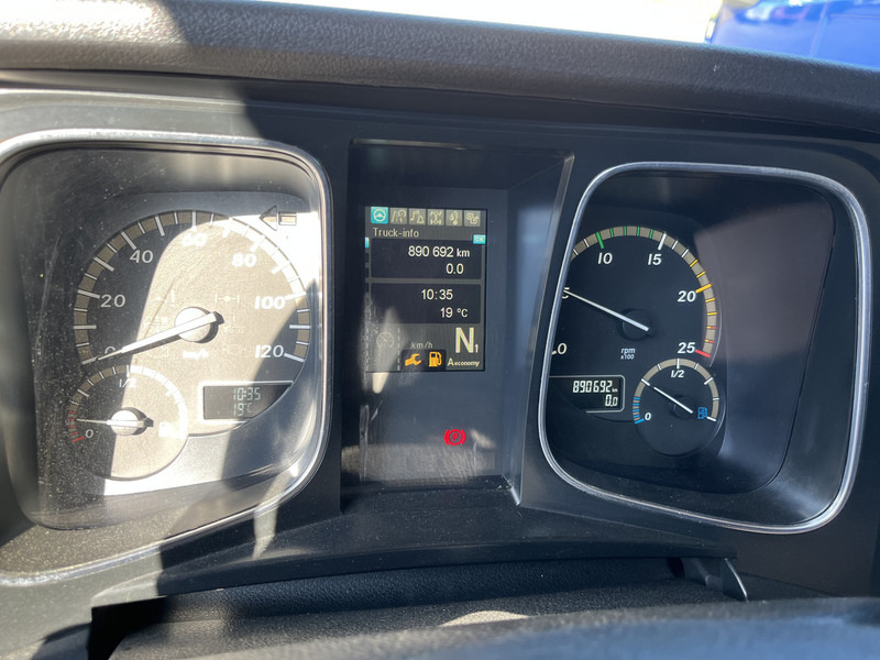Mercedes-Benz Actros 1842 Streamspace / 890 dkm / 2 Tanks / NL Truck - 牵引车:图4 Mercedes-Benz Actros 1842 Streamspace / 890 dkm / 2 Tanks / NL Truck - 牵引车:图4