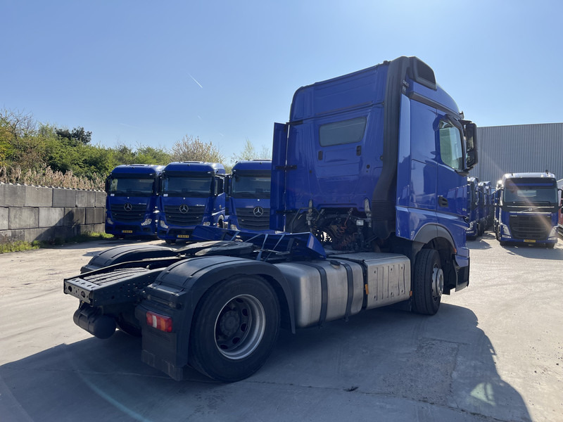 Mercedes-Benz Actros 1842 Streamspace / 945 dkm / 2 Tanks / NL Truck - 牵引车:图2 Mercedes-Benz Actros 1842 Streamspace / 945 dkm / 2 Tanks / NL Truck - 牵引车:图2