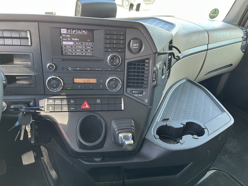 Mercedes-Benz Actros 1842 Streamspace / 945 dkm / 2 Tanks / NL Truck - 牵引车:图5 Mercedes-Benz Actros 1842 Streamspace / 945 dkm / 2 Tanks / NL Truck - 牵引车:图5