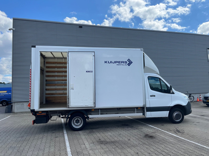 Mercedes-Benz Sprinter 515 1.9 CDI / Box 4.4 mtr / Laadklep / Zijdeur - 厢式货车:图3 Mercedes-Benz Sprinter 515 1.9 CDI / Box 4.4 mtr / Laadklep / Zijdeur - 厢式货车:图3