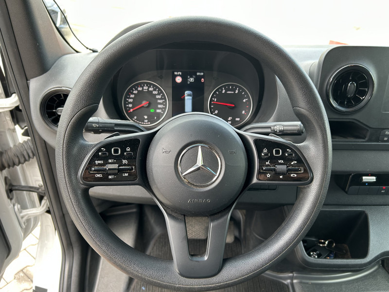 Mercedes-Benz Sprinter 515 1.9 CDI / Box Damage - Schade / Loadlift / APK TUV 04-26 - 厢式货车:图4 Mercedes-Benz Sprinter 515 1.9 CDI / Box Damage - Schade / Loadlift / APK TUV 04-26 - 厢式货车:图4