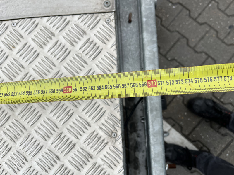 自动转运卡车 Mercedes-Benz Vario 612 D / Car - Machine Transporter 570 cm / Winch / Ramps / NL Truck：图10