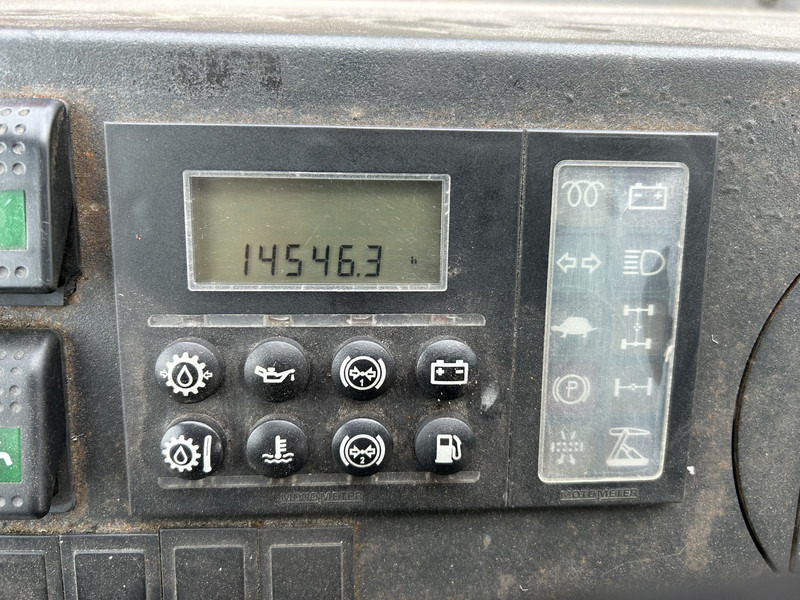 Terberg YT 180 / BDF Umsetzer / Wechselhubwagen / Terminal Truck / Mercedes Motor - 集装箱运输车/ 可拆卸车身的卡车:图4 Terberg YT 180 / BDF Umsetzer / Wechselhubwagen / Terminal Truck / Mercedes Motor - 集装箱运输车/ 可拆卸车身的卡车:图4