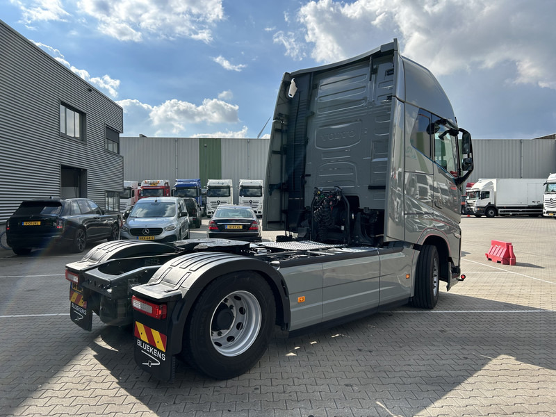 Volvo FH 500 Globetrotter XL / VEB+ / 2 Tanks / APK TUV 07-26 - 牵引车:图2 Volvo FH 500 Globetrotter XL / VEB+ / 2 Tanks / APK TUV 07-26 - 牵引车:图2