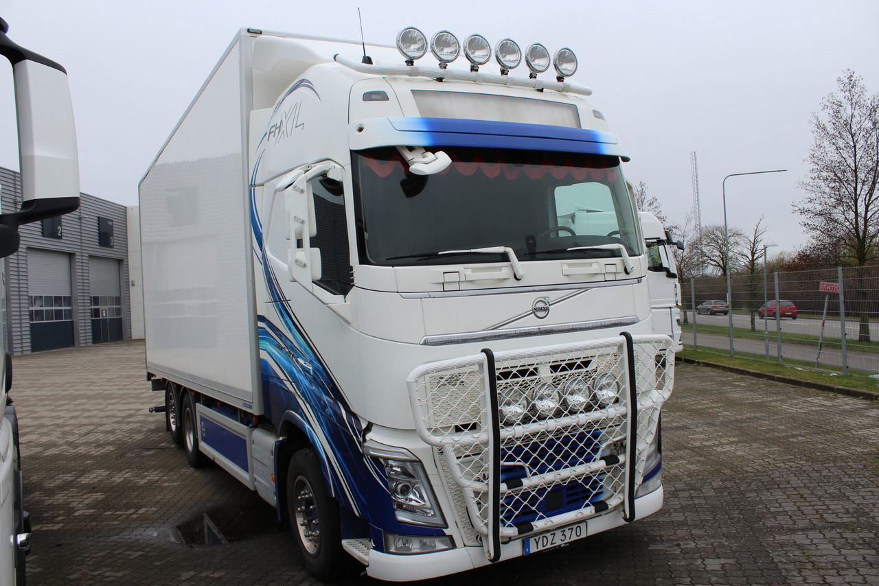 Volvo FH Fjärr - 厢式卡车:图1 Volvo FH Fjärr - 厢式卡车:图1