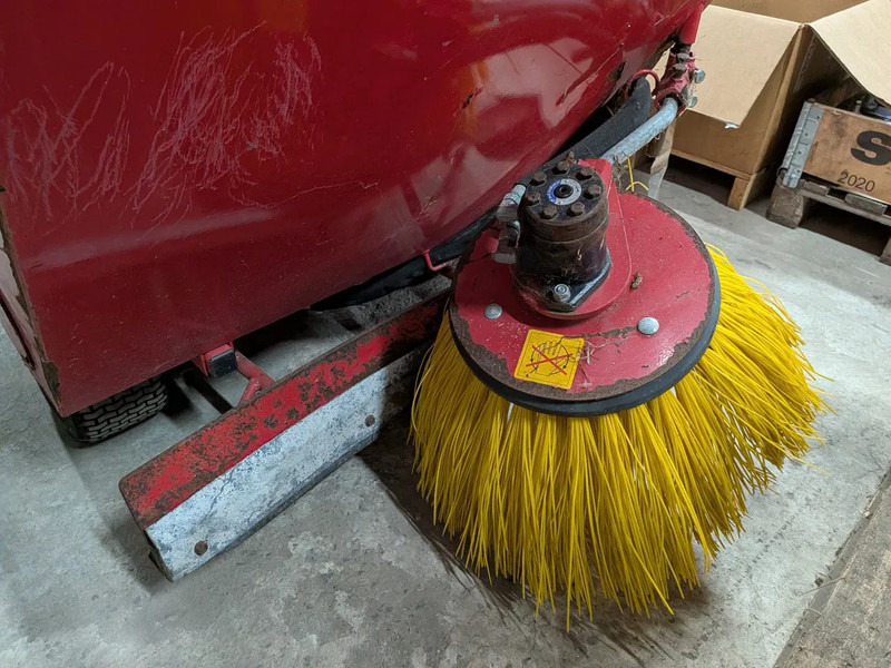 肥料撒施机 Bobman RS3HD10：图12