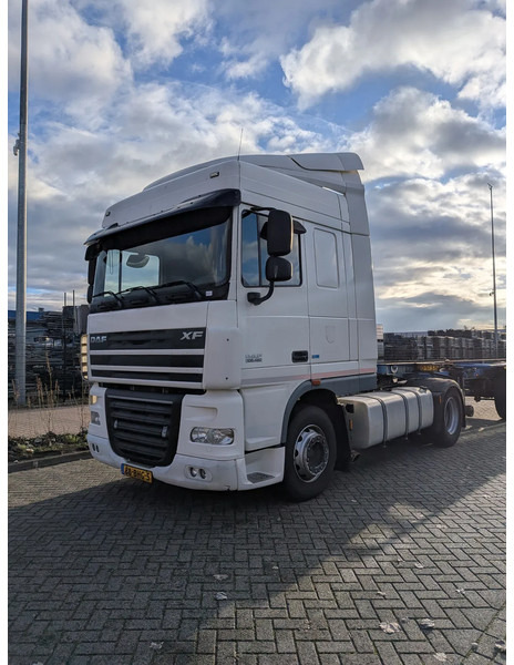 DAF XF 105 FT XF105 - 卡车:图1 DAF XF 105 FT XF105 - 卡车:图1