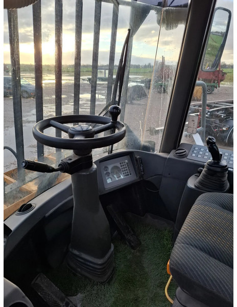 轮式装载机 Liebherr L 544：图15