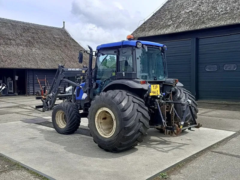 New Holland TN60DA TN60D met voorlader 520TL en vork - 拖拉机:图4 New Holland TN60DA TN60D met voorlader 520TL en vork - 拖拉机:图4