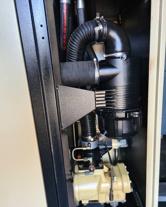 Kompresor śrubowy INGERSOLL RAND IRN 22K-CC 22 kw Falownik - 空气压缩机:图5 Kompresor śrubowy INGERSOLL RAND IRN 22K-CC 22 kw Falownik - 空气压缩机:图5