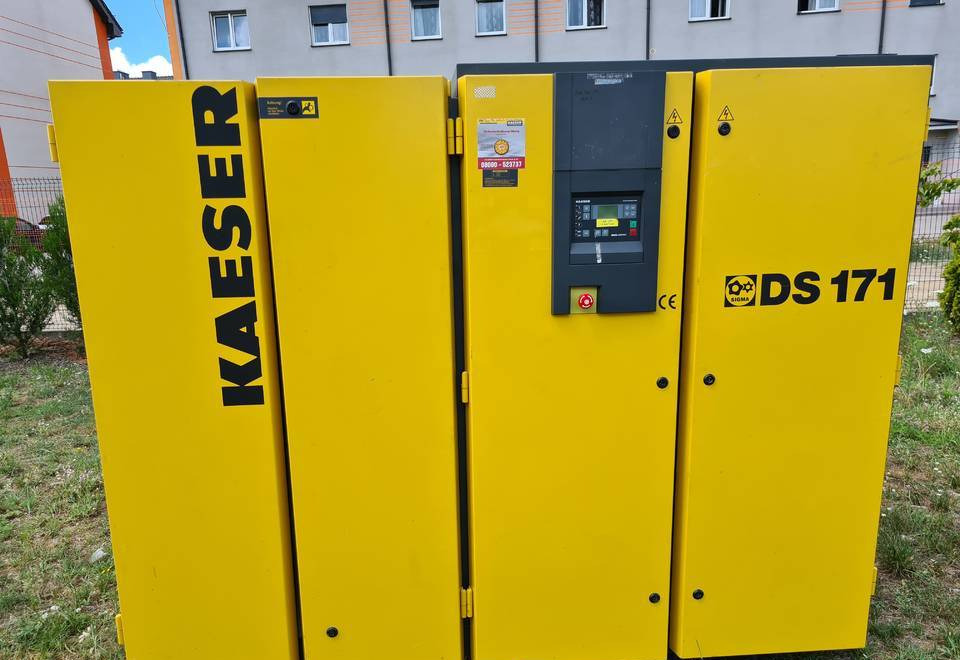 Kompresor śrubowy KAESER DS 171 90 kw - 空气压缩机:图2 Kompresor śrubowy KAESER DS 171 90 kw - 空气压缩机:图2