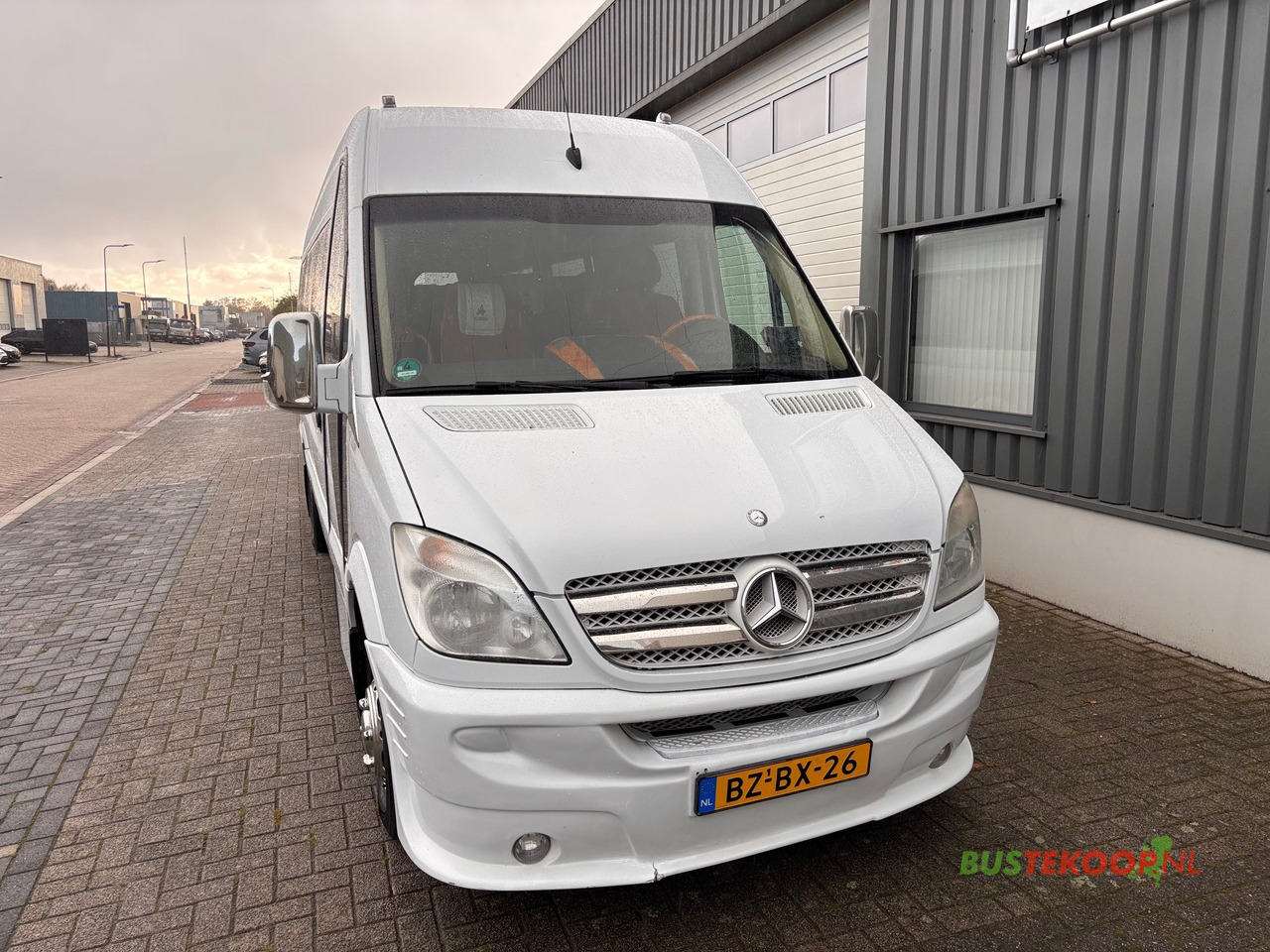 Mercedes Sprinter 519 CDI - 小型巴士, 小型客车:图2 Mercedes Sprinter 519 CDI - 小型巴士, 小型客车:图2