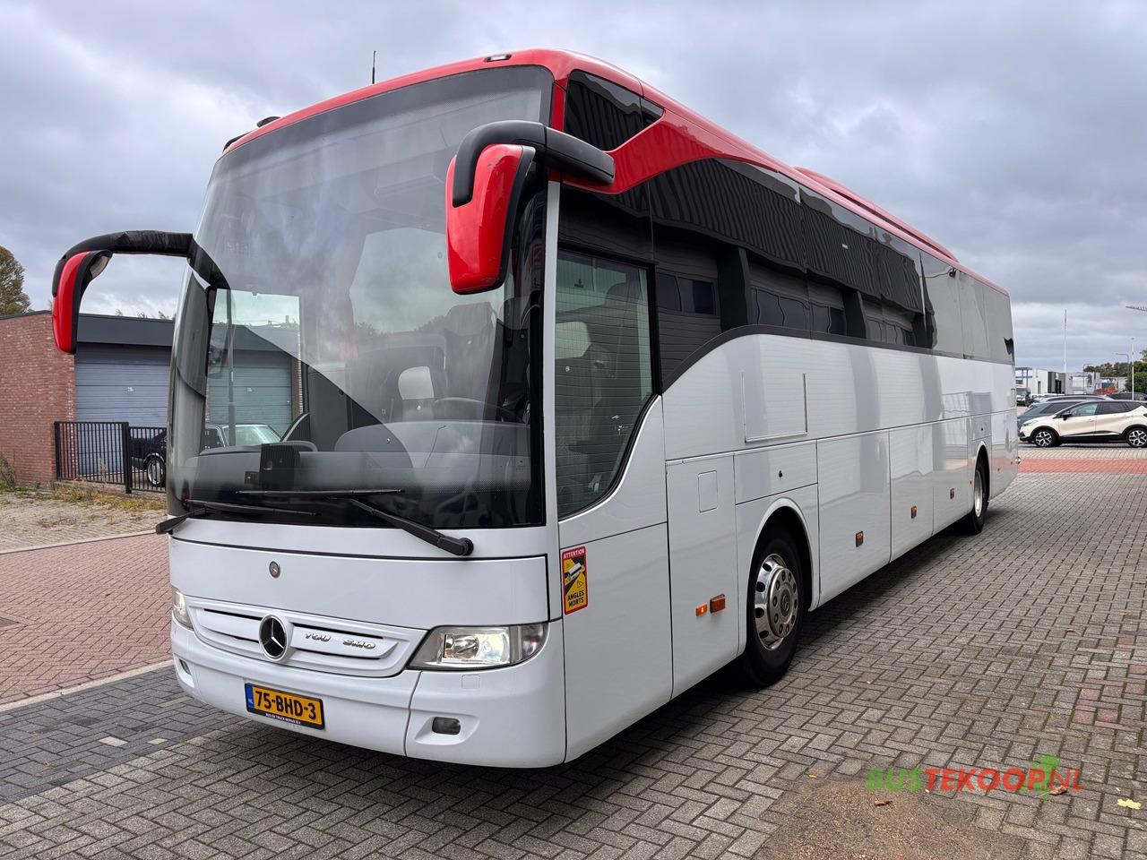 Mercedes TOURISMO RHD-M/2A - 长途客车:图3 Mercedes TOURISMO RHD-M/2A - 长途客车:图3