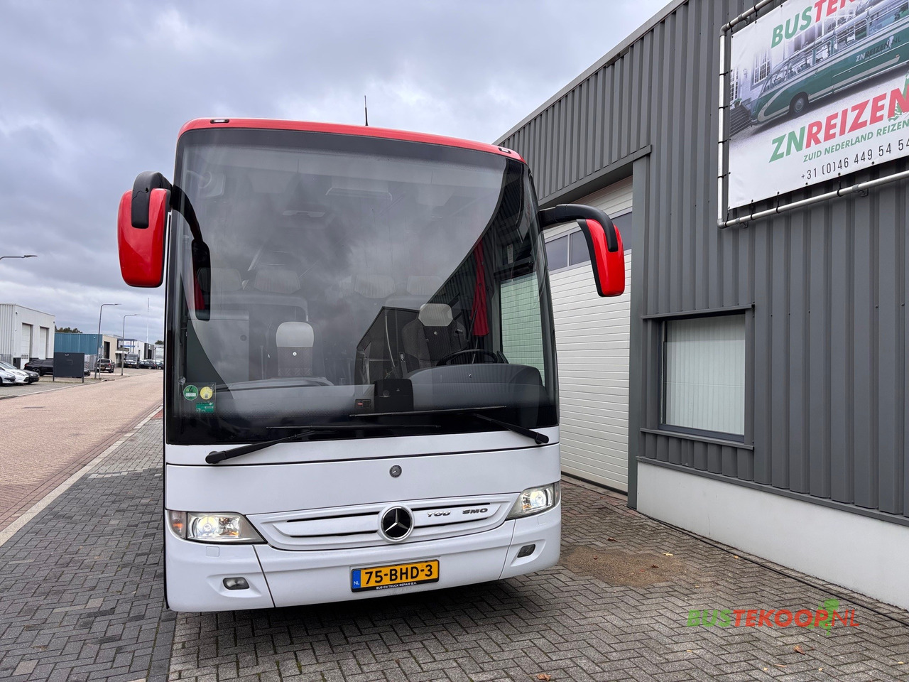 Mercedes TOURISMO RHD-M/2A - 长途客车:图2 Mercedes TOURISMO RHD-M/2A - 长途客车:图2