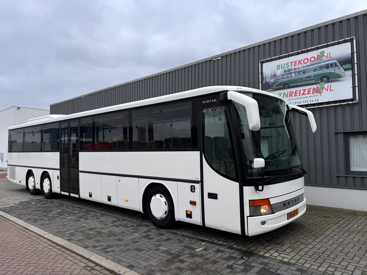 SETRA S317UL met 63 pl. en airconditioning S317GT - 长途客车:图1 SETRA S317UL met 63 pl. en airconditioning S317GT - 长途客车:图1