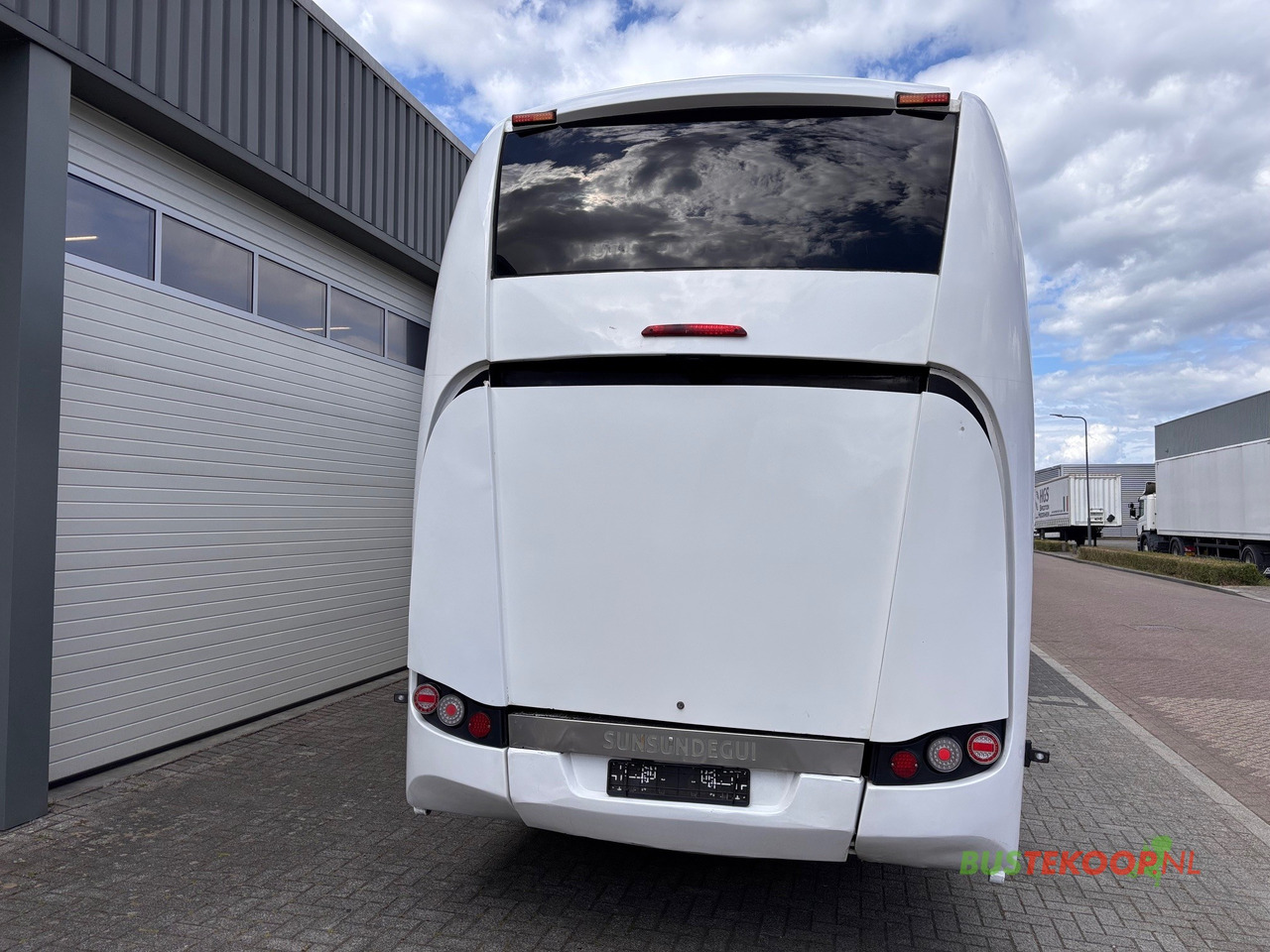 Volvo B11R SUNSUNDEGUI SC7, Euro 6. - 长途客车:图5 Volvo B11R SUNSUNDEGUI SC7, Euro 6. - 长途客车:图5