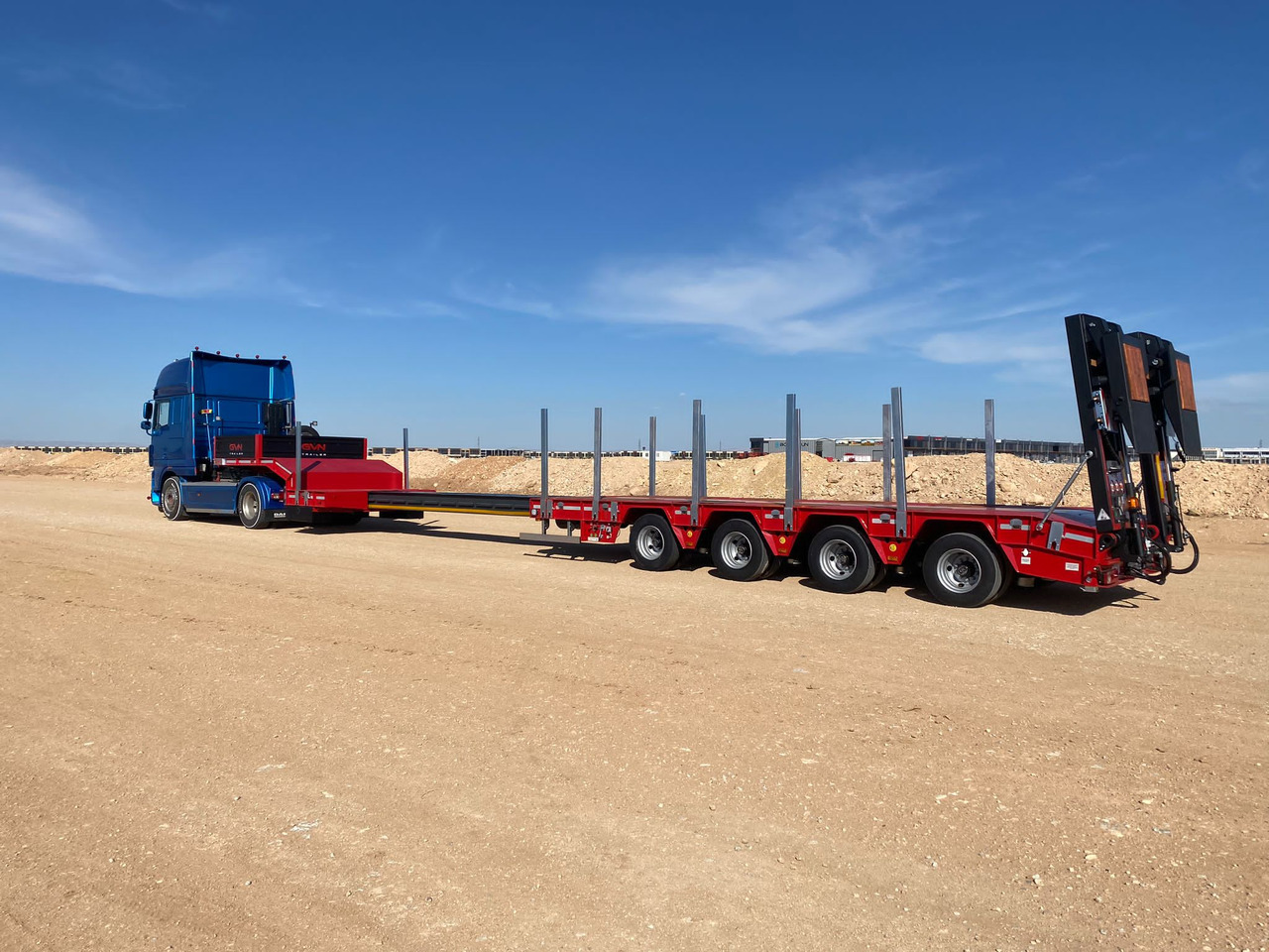 GVN Trailer 4 AXLE EXTENDABLE LOWBED - 低装载半拖车:图3 GVN Trailer 4 AXLE EXTENDABLE LOWBED - 低装载半拖车:图3